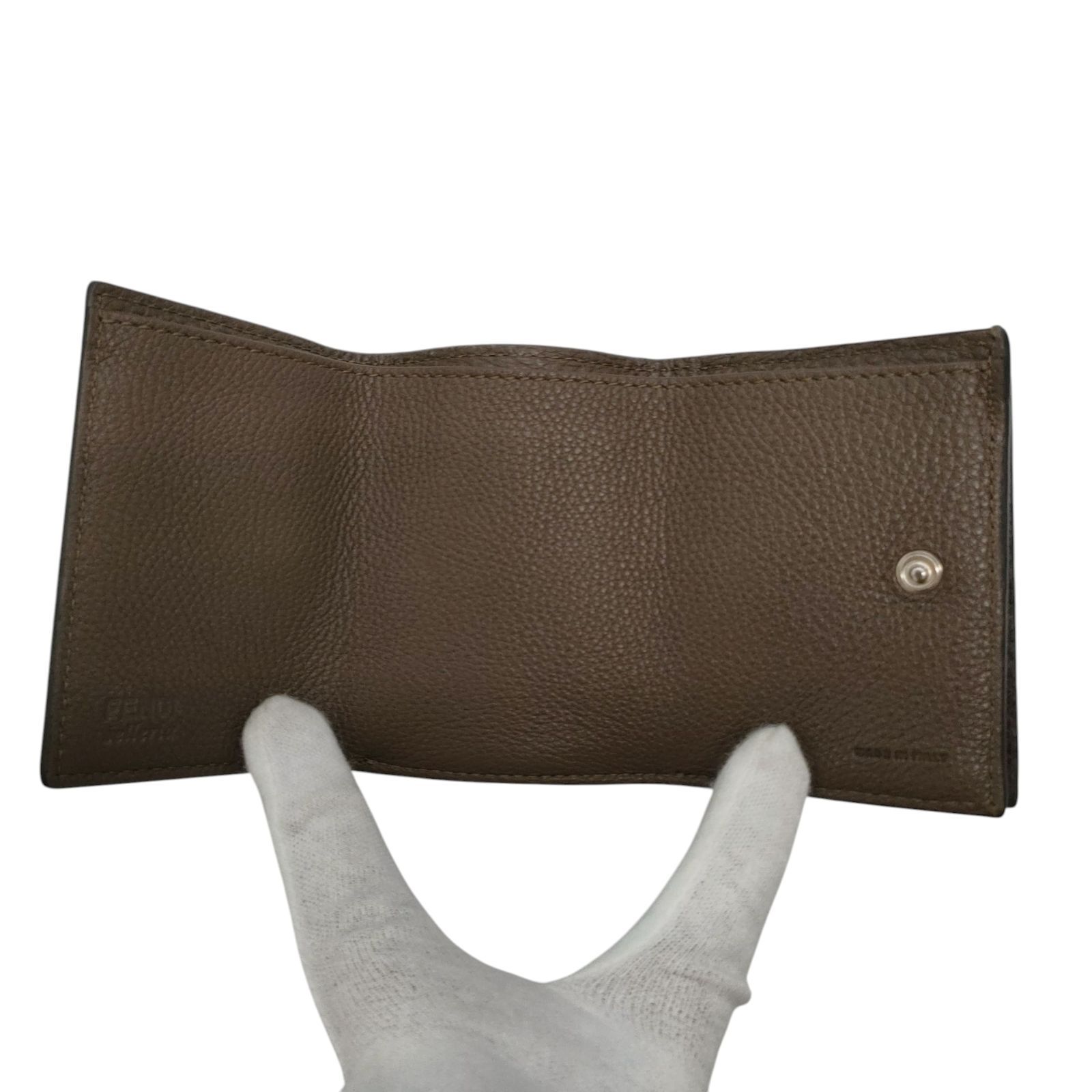 フェンディ 三つ折り財布 セレリアウォレット ブラック ブラウン FENDI