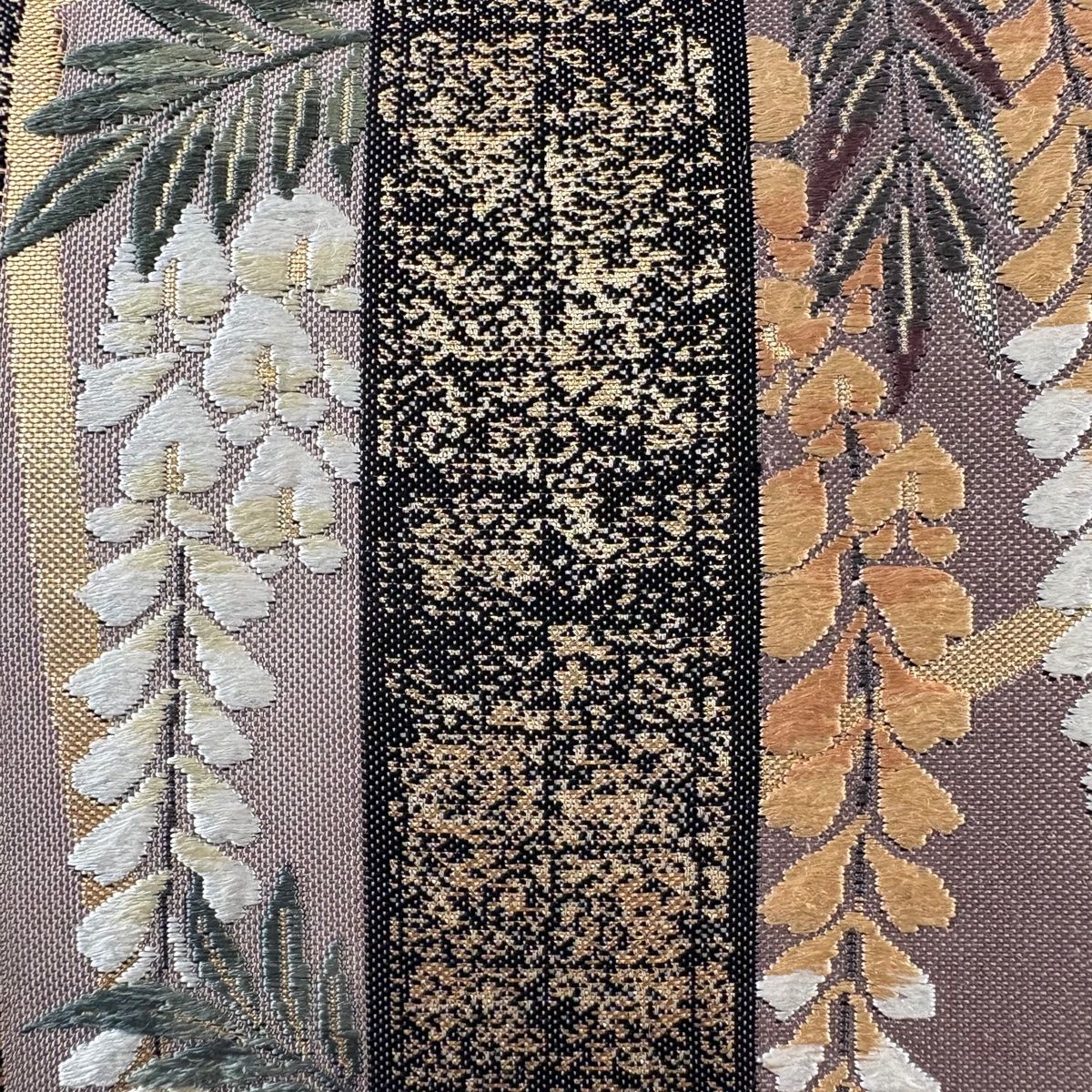 美品】 袋帯 秀品 藤 縞 刺繍 箔 灰紫 六通 正絹 【中古】 - メルカリ