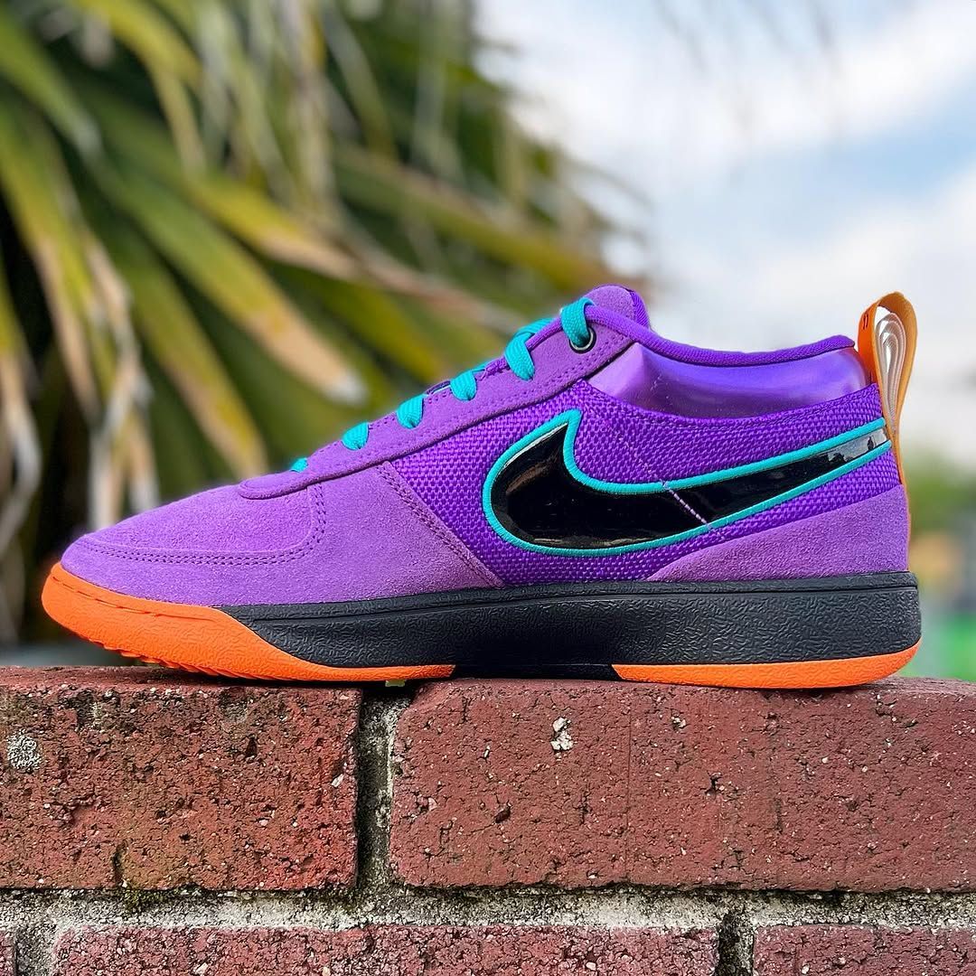 NIKE - ムック Bleacher Report Kicks | An official look at @dbook's “Black