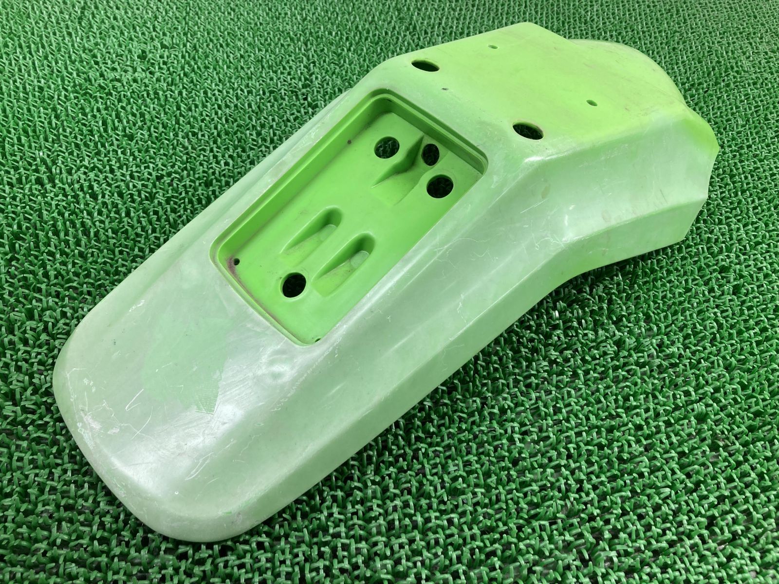 Dトラッカー KLX250 リアフェンダー 緑 35022-1281 カワサキ