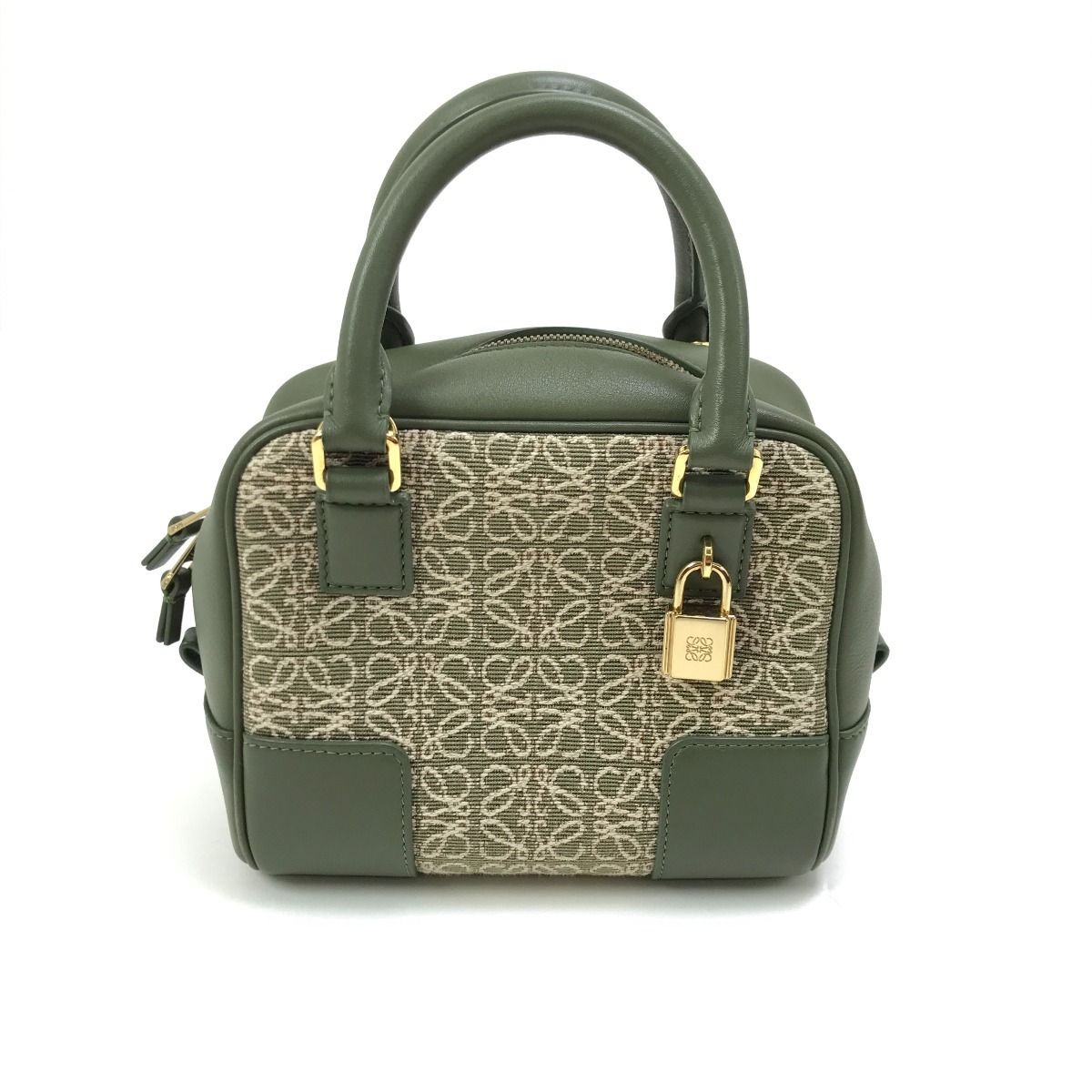 LOEWE ロエベ 2WAYショルダーバッグ アマソナ16 アナグラム ジャ LOEWE ロエベ 2WAYショルダーバッグ アマソナ16 アナグラム ジャ