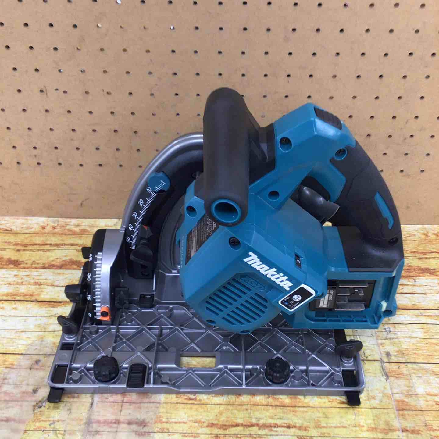 makita コードレスプランジマルノコ