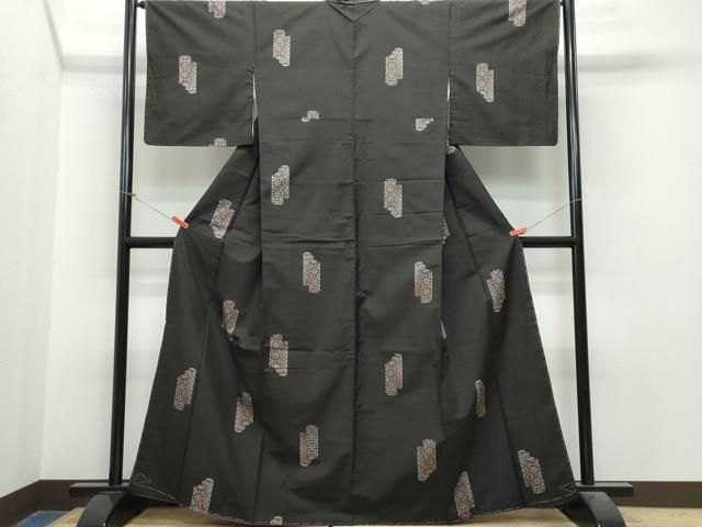 平和屋着物○本場大島紬 9マルキ 泥染め 地空き 里島正則作 短冊吉祥文