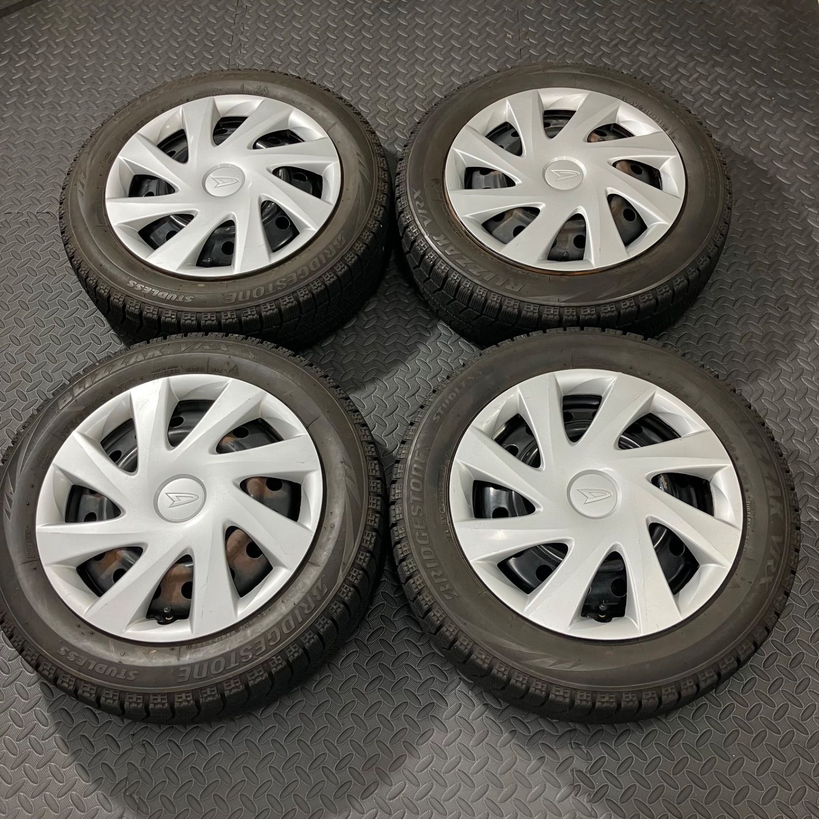 19年製 155 65R14 ブリヂストン ブリザックVRX ダイハツ タント ムーヴ ミラ スタッドレスタイヤ 1052E