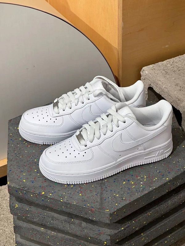 値下げしますナイキ エアフォース1 Nike Air Force 1 low ホワイト レディース メンズ スニーカー