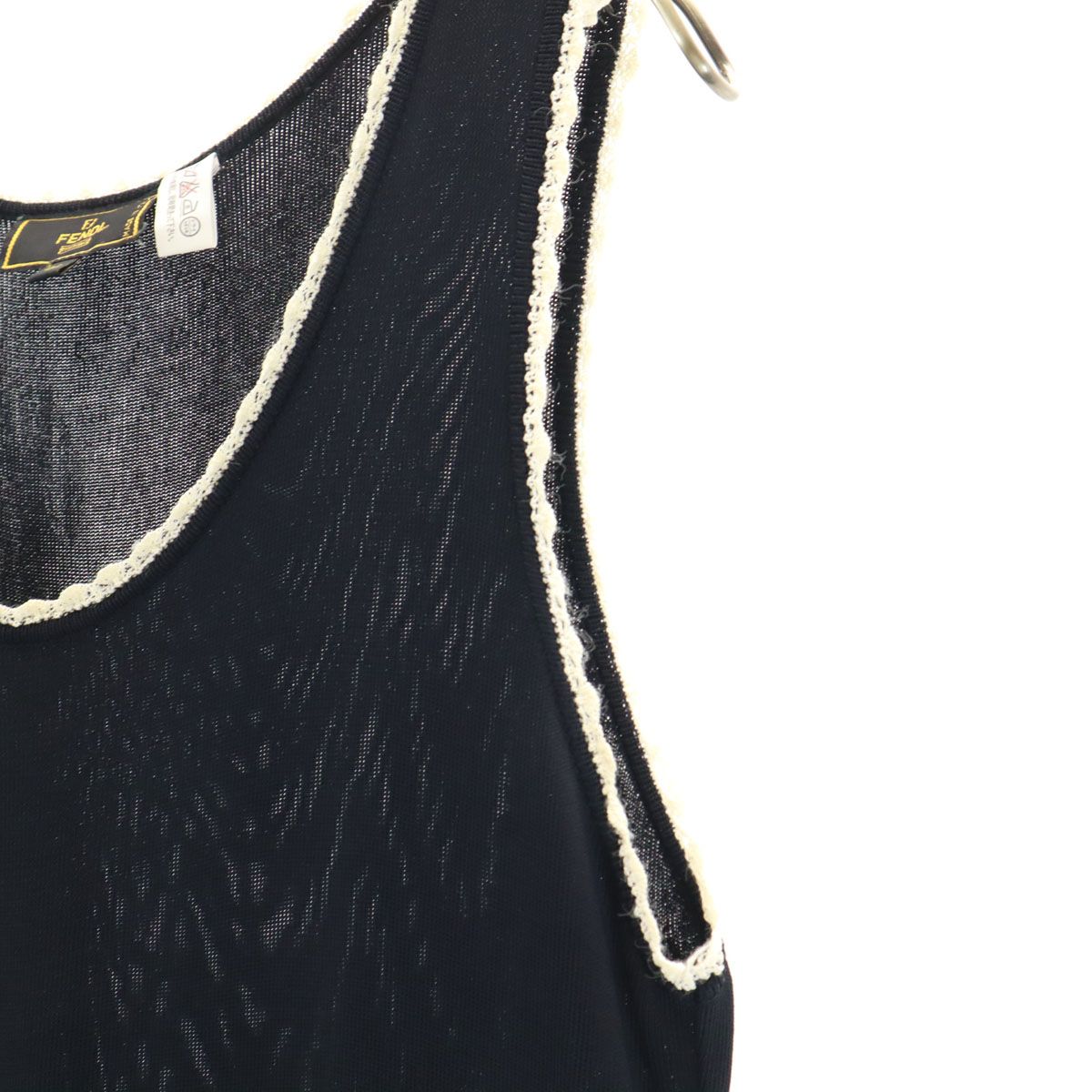 FENDI フェンディ