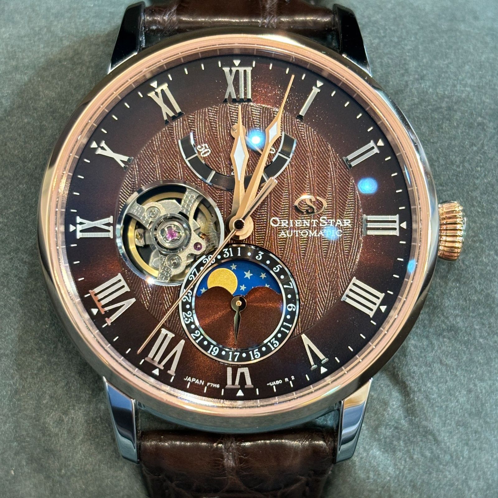 ΩNA1534 未使用級！ ORIENT STAR オリエントスター メニカルムーン 