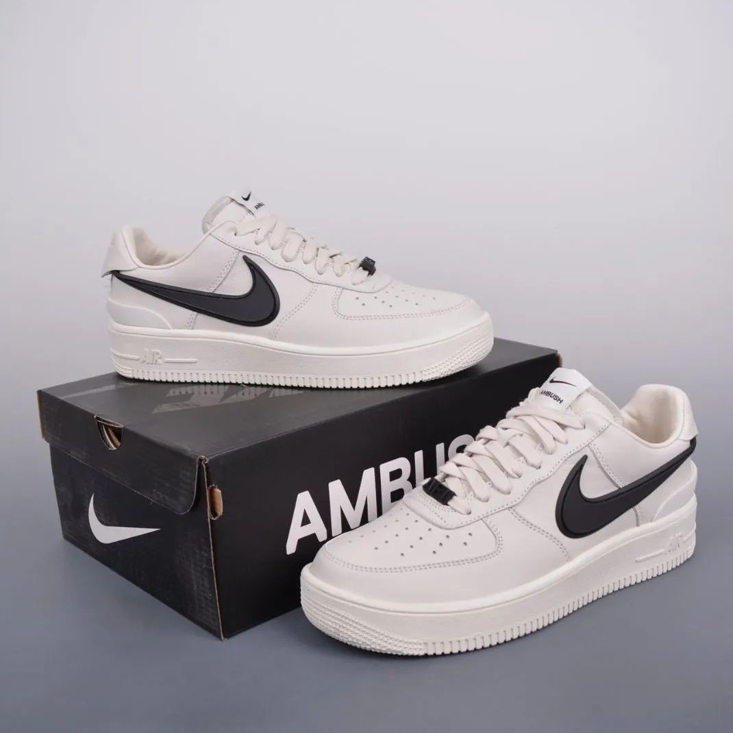 ナイキ  AMBUSH × Nike Air Force 1 Low 