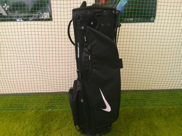 週末値下 NIKEのキャディバッグ（ツアー型・黒） 週末値下 NIKEのキャディバッグ（ツアー型・黒）