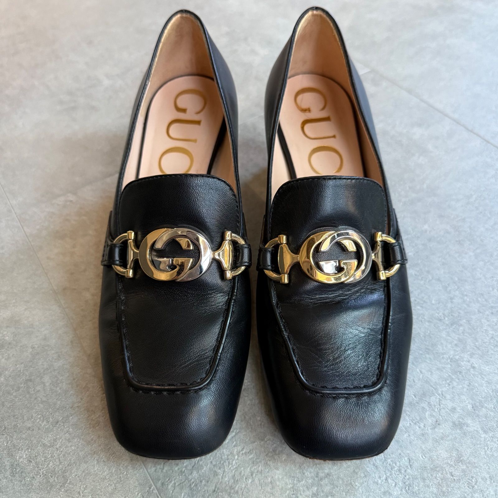 GUCCI グッチ インターロッキング GG ローファー レザー
