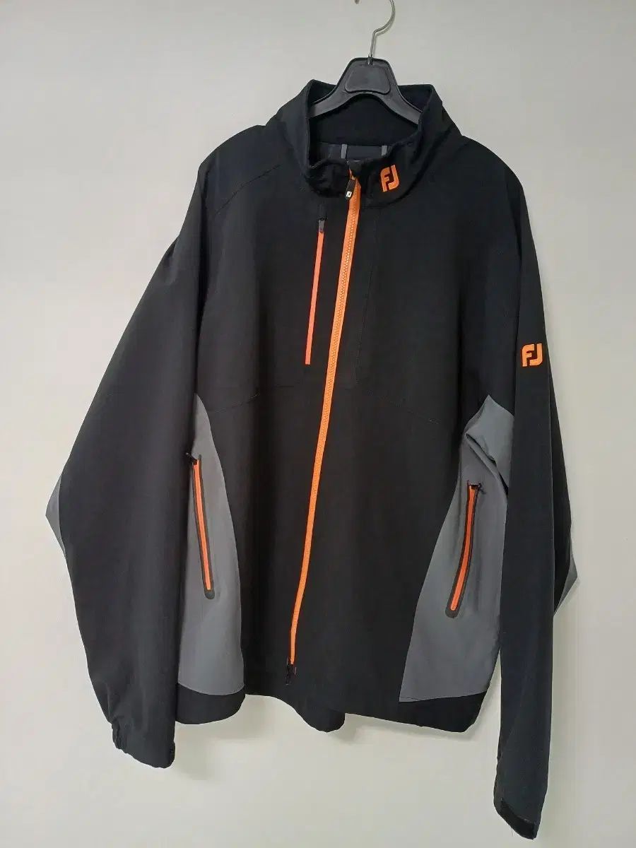 FootJoy フットジョイ ゴルフ ソフトシェル 봉 秋 季節の変わり目 ウィンドブレーカー ストレッチ110