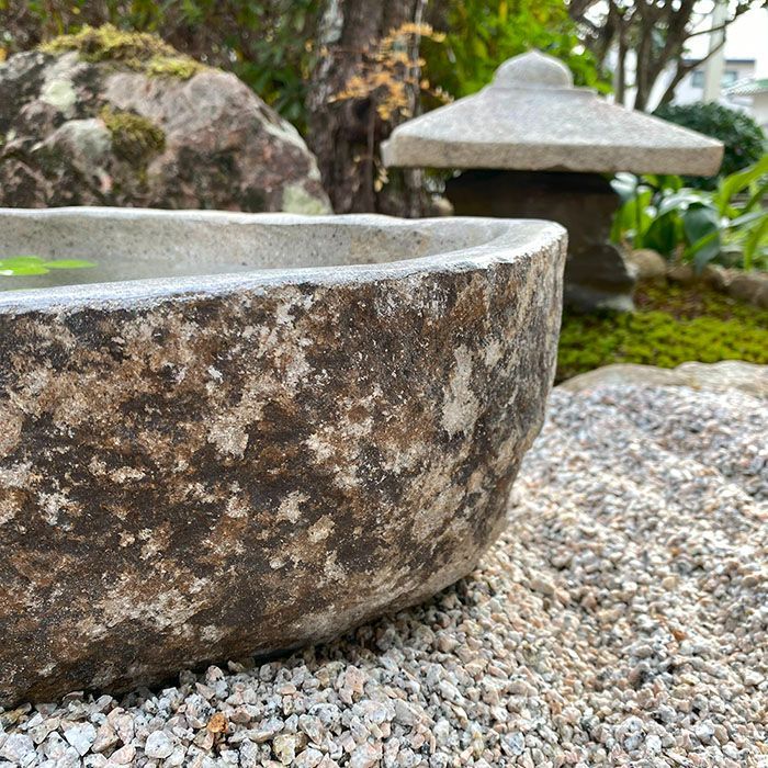 22 手水鉢 Amazon｜つくばい 手水鉢 石 睡蓮鉢 大型 おしゃれ 水鉢 メダカ