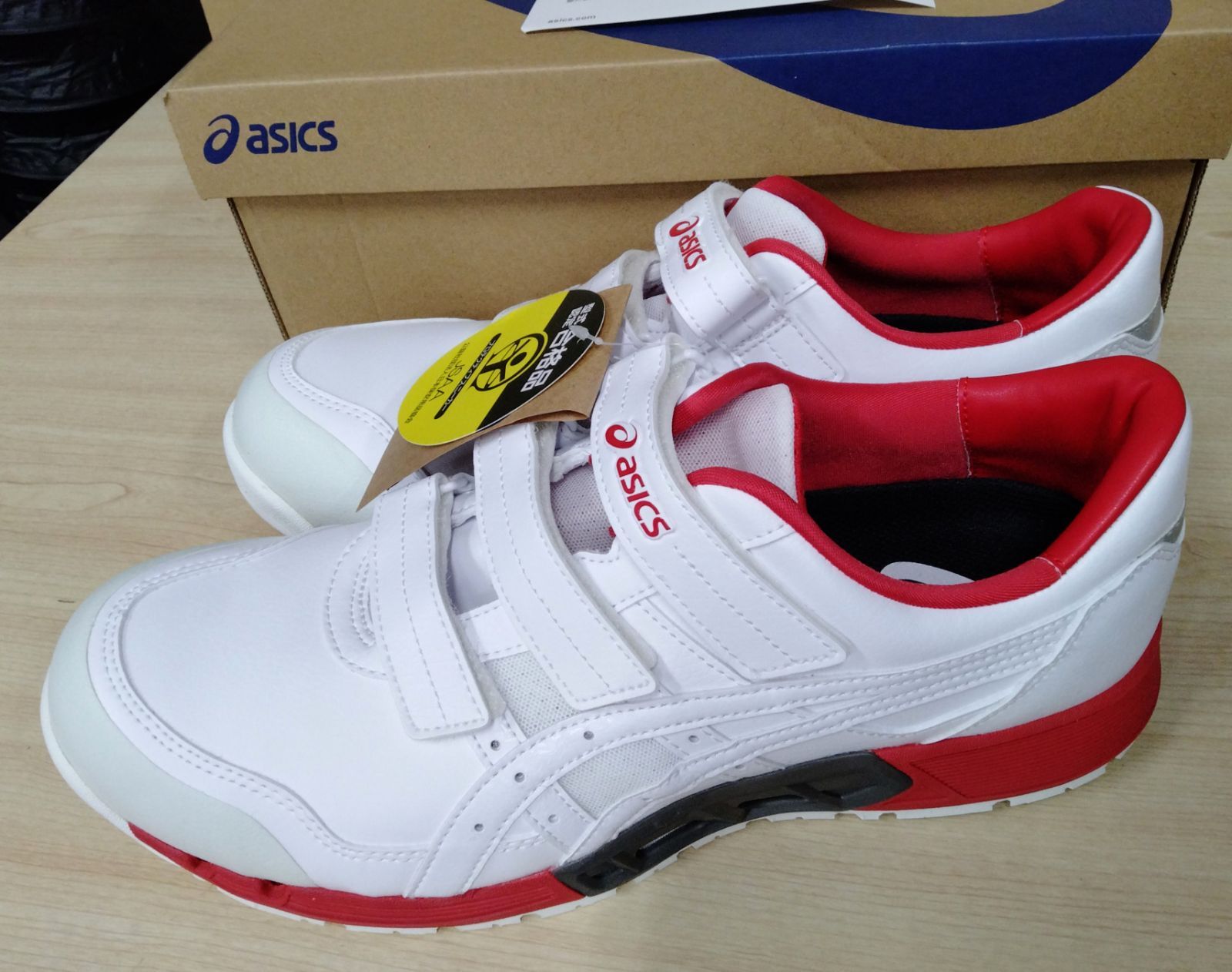 アシックス 安全靴|作業靴 スニーカーブーツ ウインジョブ CP305 AC ホワイト|ホワイト 28.0cm