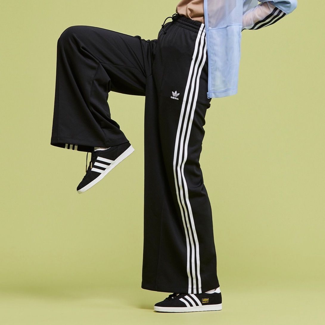 adidas リラックス ワイドレッグパンツ  未使用