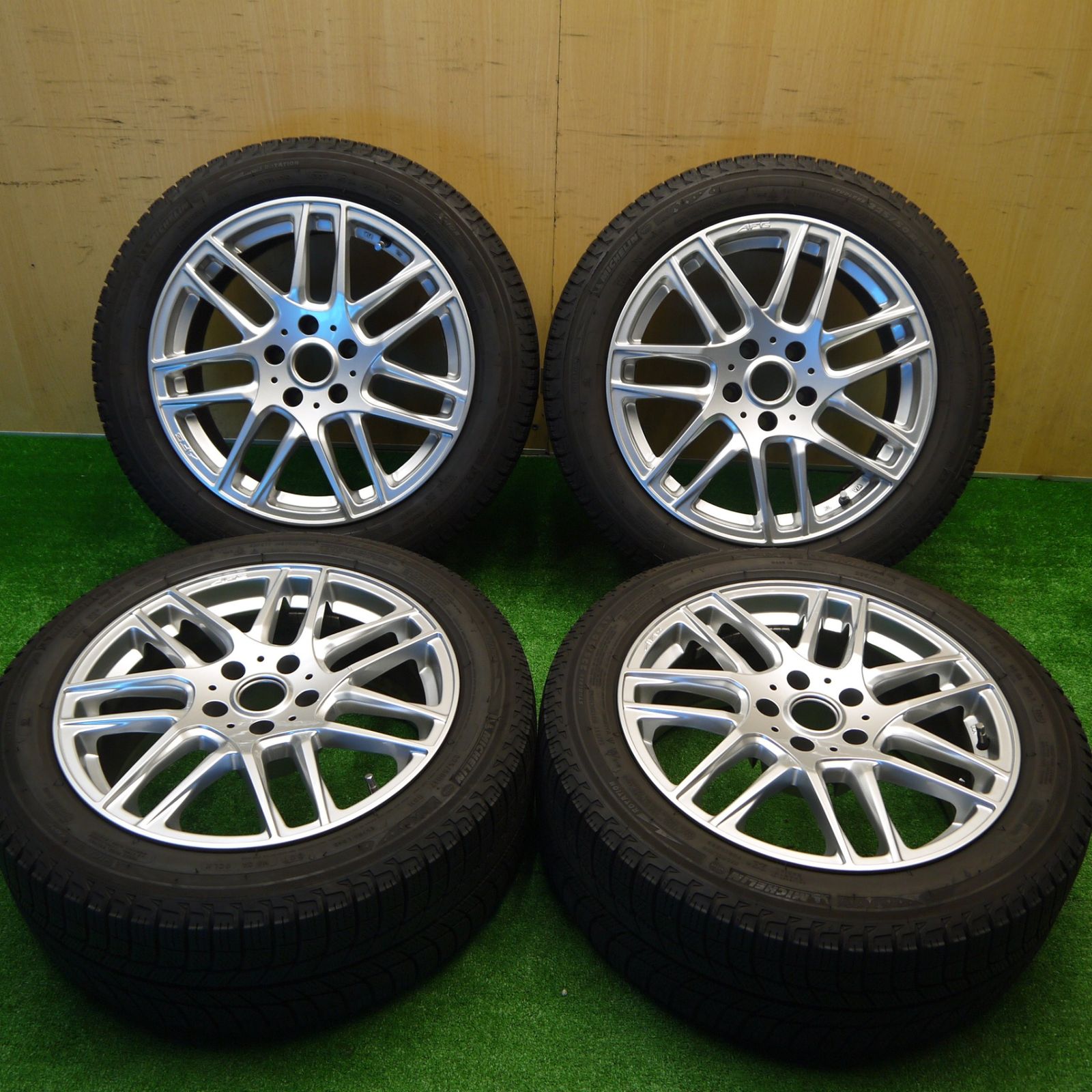 バリ溝 22年 キレイ 8.5分 BMW 等 EURO AFG 225|50R17 スタッドレス ミシュラン X-ICE XI3 17インチ PCD112|5H 5101702Hス