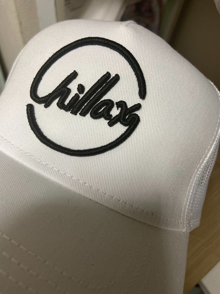 CHILLAX チラックス ツイル メッシュキャップ 白 ホワイト 白黒