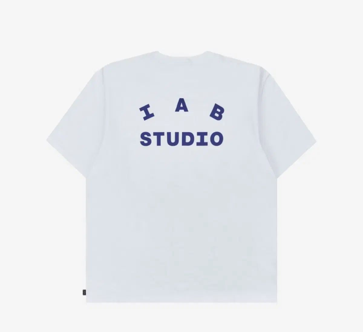 最終価格 IAB Studio(アイエービースタジオ) Tシャツ 白 - メルカリ
