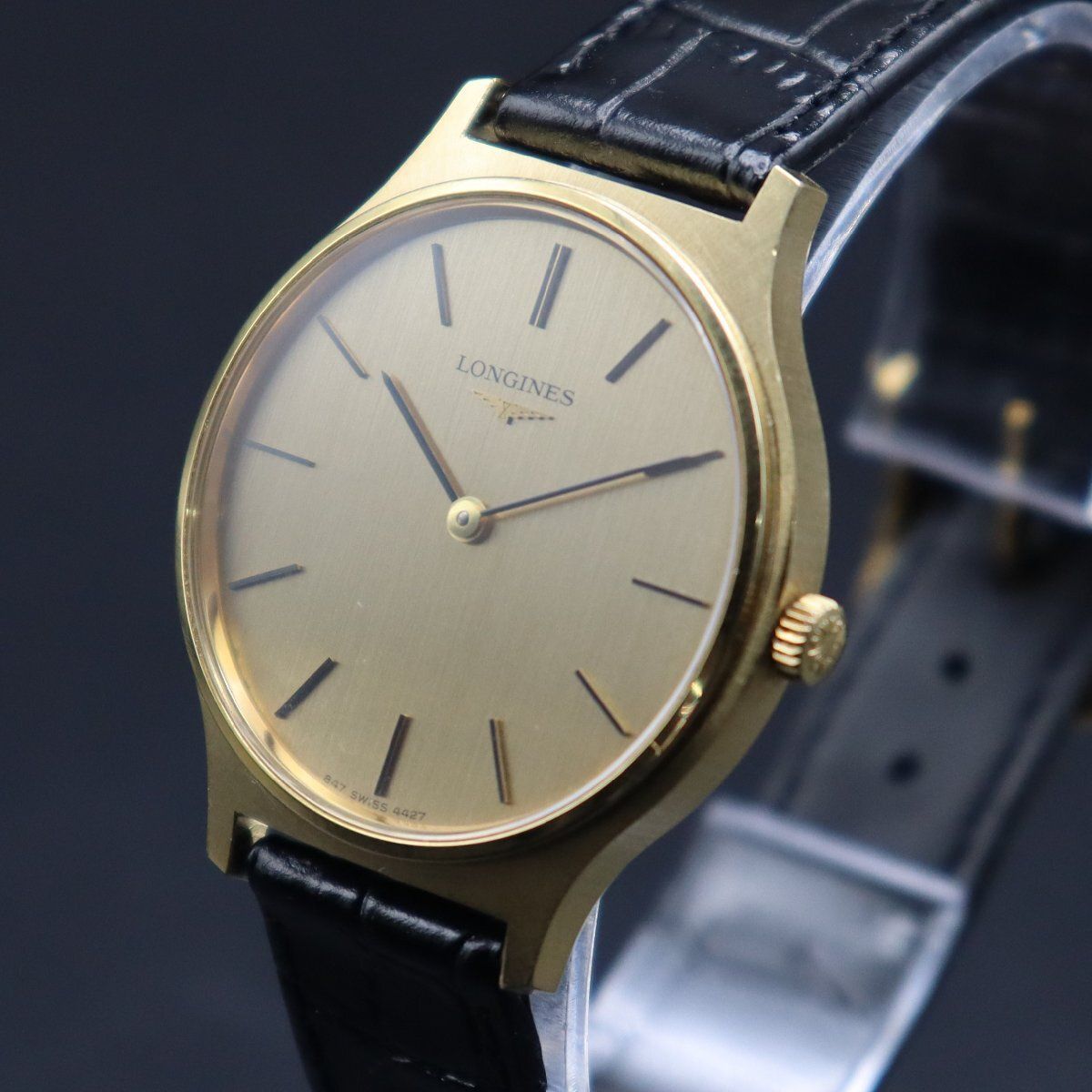 LONGINES ロンジン 手巻き ゴールドカラー文字盤 ラウンドケース 2針