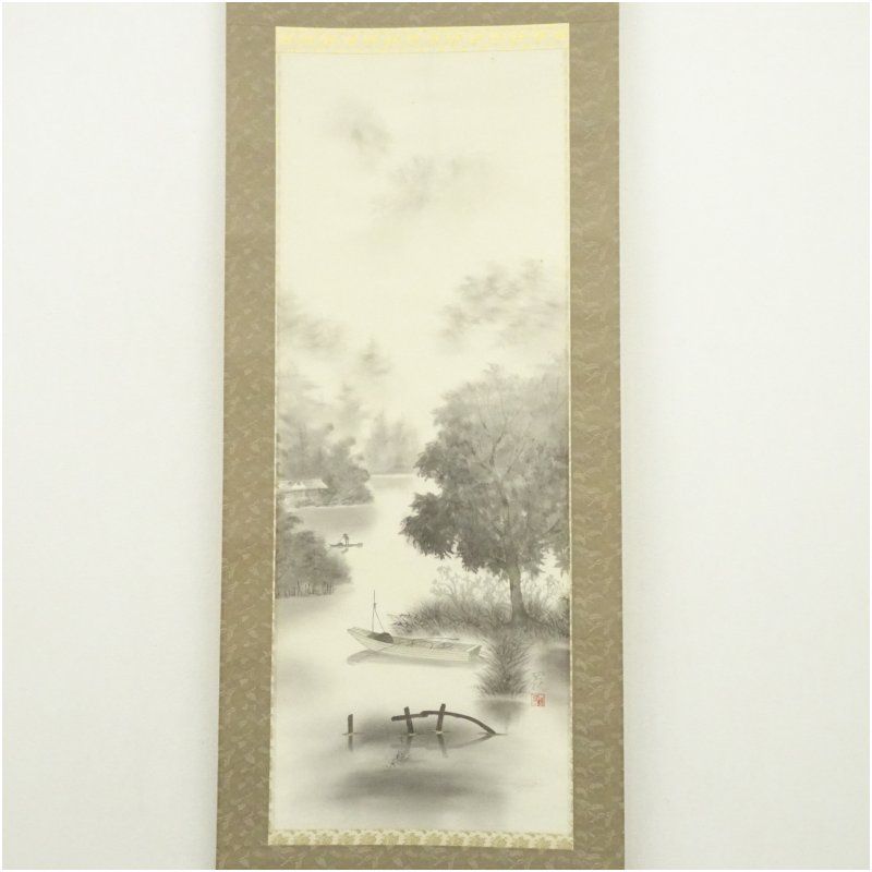 【本表装】肉筆掛け軸水墨画　山水画「山峡帆影」美術品　絵画　和室　茶室　床の間 澤村聖観筆 湖畔 山水 肉筆絹本掛軸（共箱） 掛け軸 床の間 書