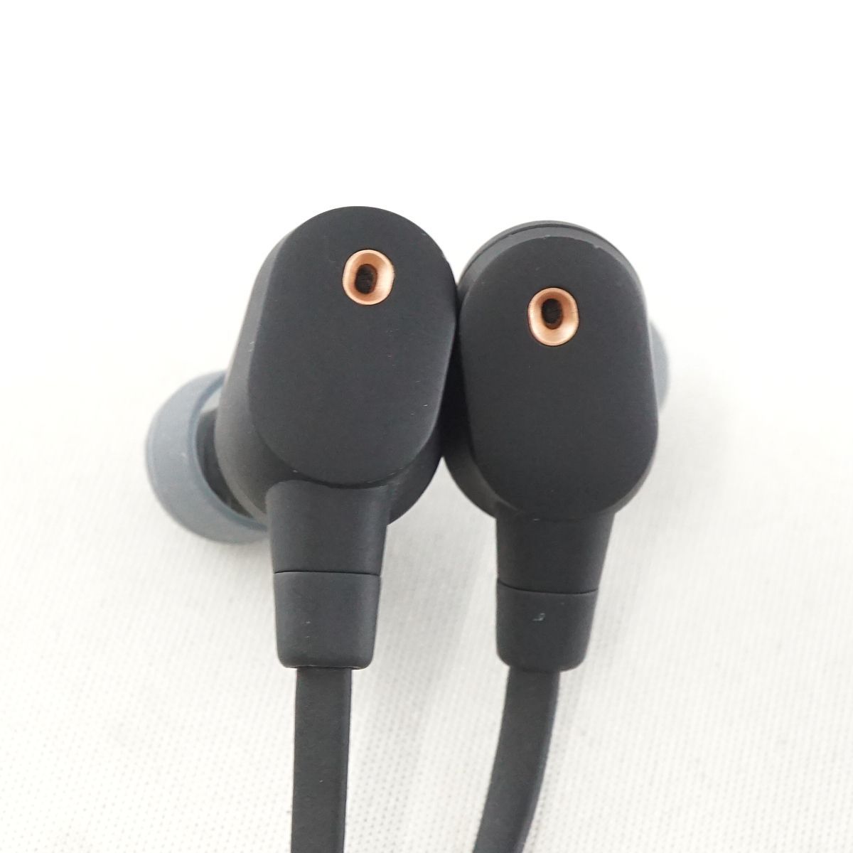 SONY WI-1000XM2 ワイヤレスイヤホン USED美品 ノイズキャンセ