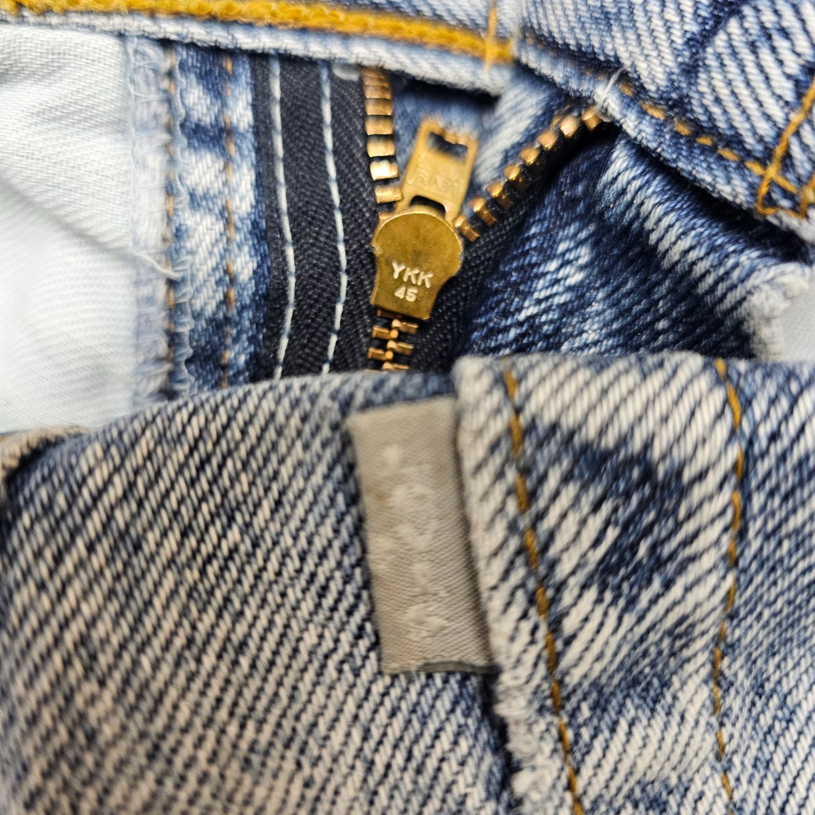 Levi