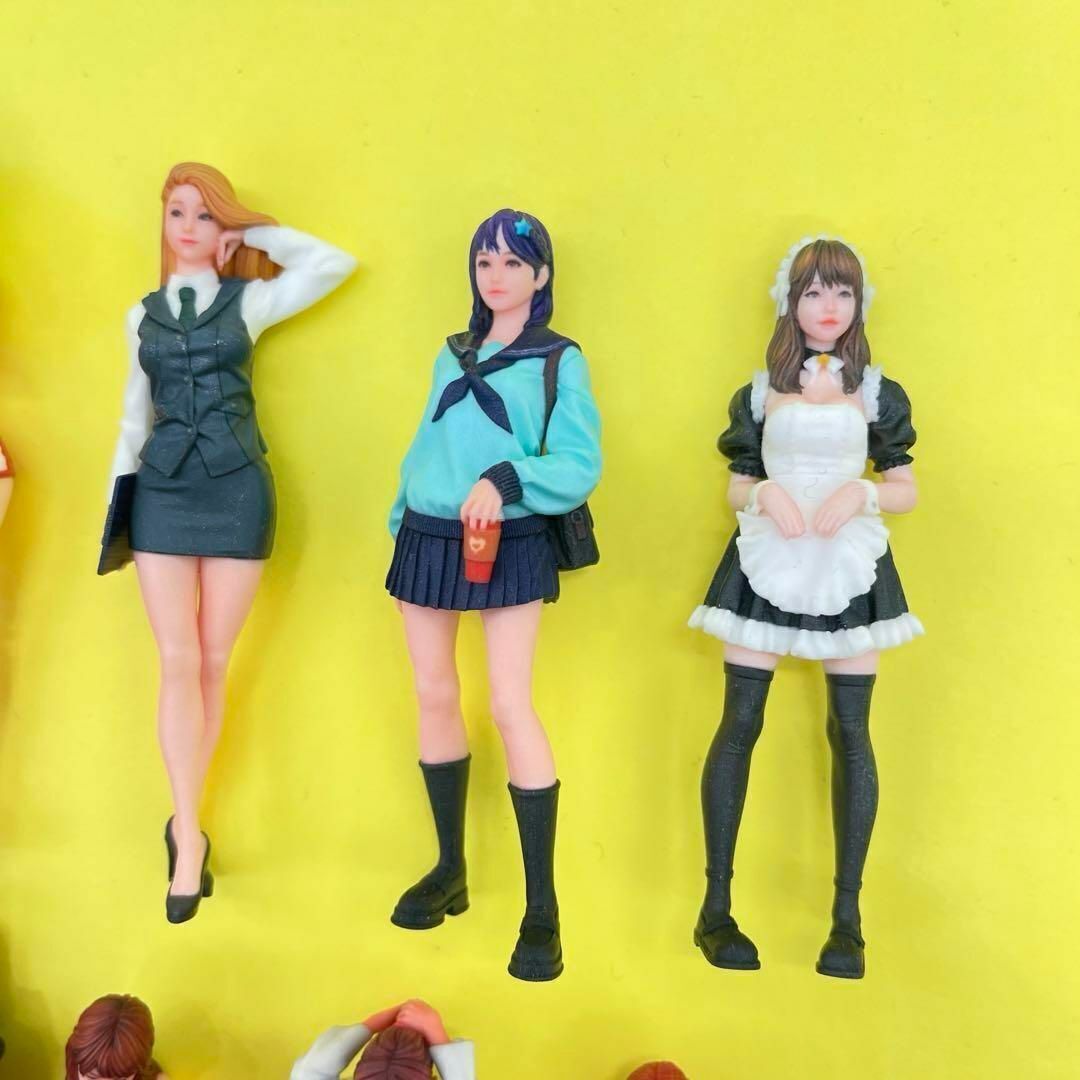 1/18 オーシャンコスモス　フィギュア　完成品　1/64より大　ミニカーに 1/18 オーシャンコスモス フィギュア8体 完成品 1/64より大