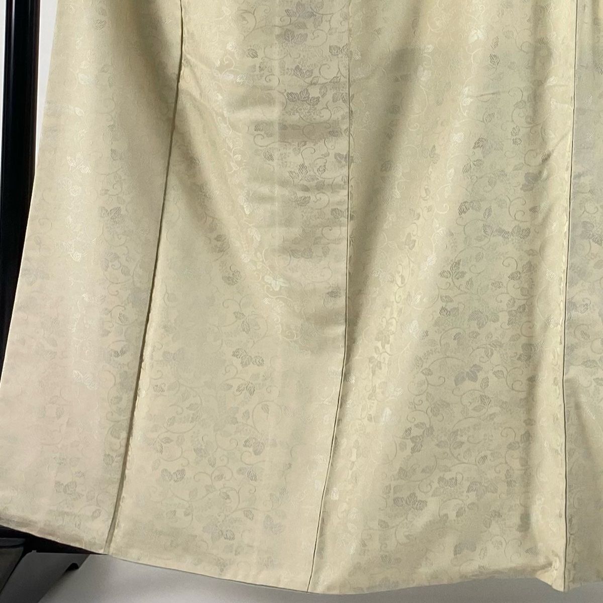 お召 身丈160cm 裄丈66cm M 袷 袋帯セット 桐唐草 ベージュ 正絹 秀品