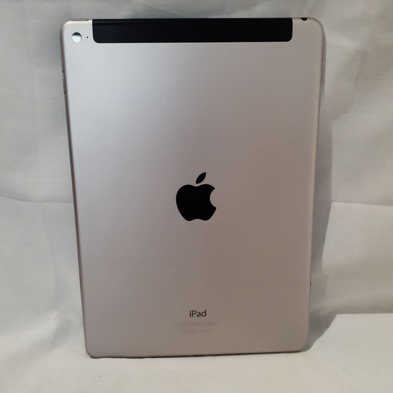 Apple iPad Air2 シルバー アップル タブレット Wi-Fi 第2世代