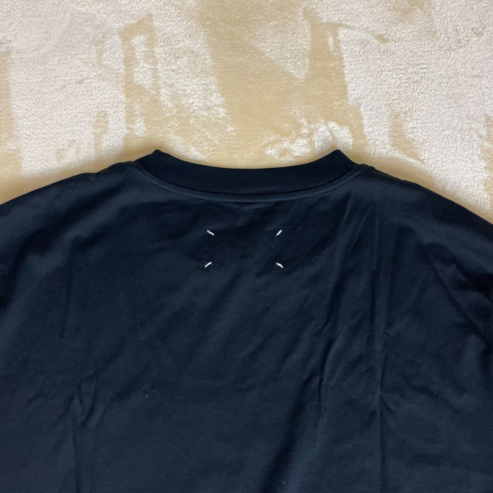 希少】メゾンマルジェラ デストロイ カレンダープリント ロゴTシャツ 