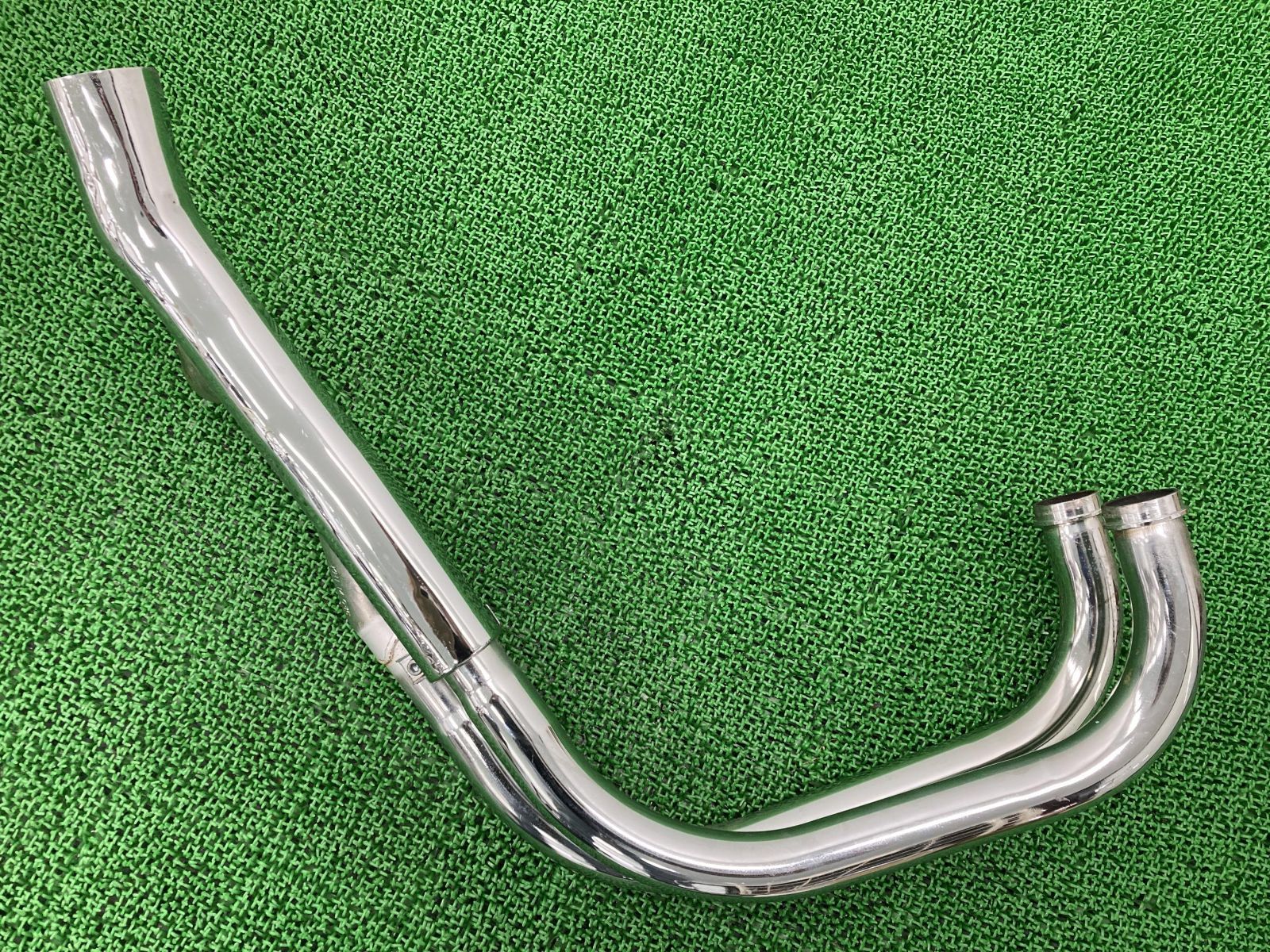 ゼファー1100 エキパイマフラー 右 M035 カワサキ 純正 中古 バイク 部品 ZR1100A ZRT10A ZEPHYR1100 コケキズ無し 品薄 車検 Genuine
