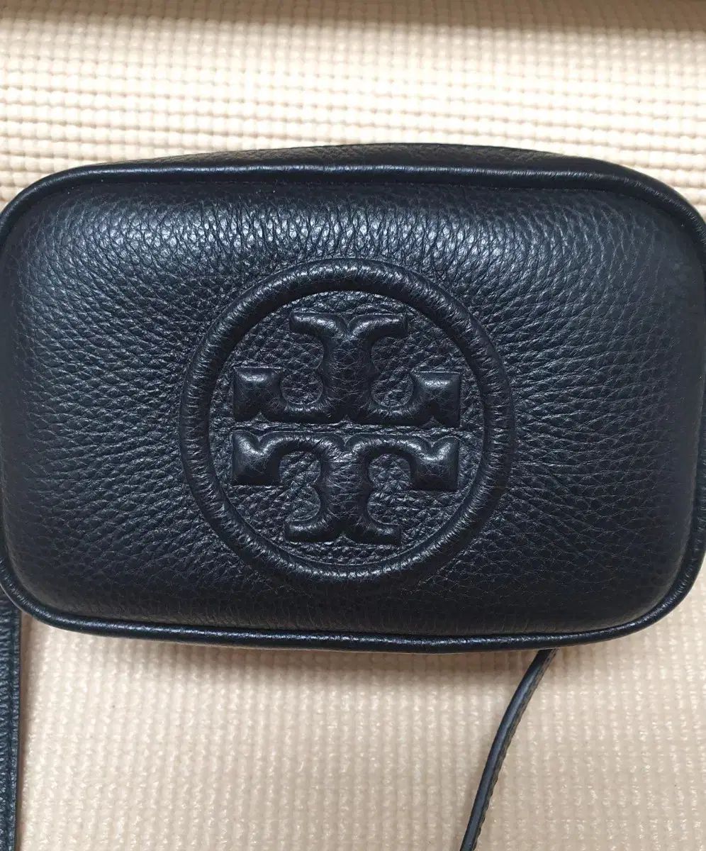 Tory Burch トリーバーチ フェリー 春のカニ カメラ クロスバッグ