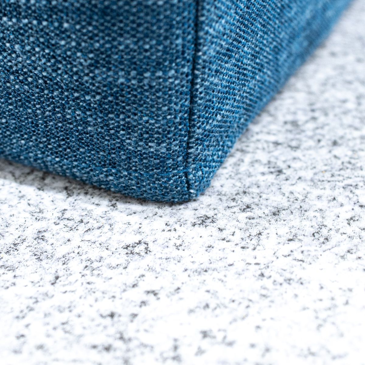 美品 リラックスフォーム ケイティ オットマン 幅75 ほぼ未使用 美品 リラックスフォーム ケイティ オットマン 幅75 ほぼ未使用