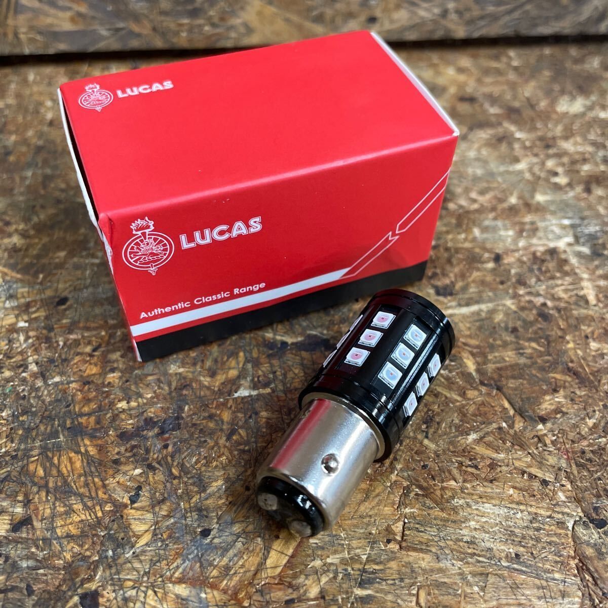 LUCAS　L917　専用　LEDバルブ　12V　バルブ　トライアンフ ＡＪＳ　ＢＳＡ　 triumph　T140 電球　(WW13101)