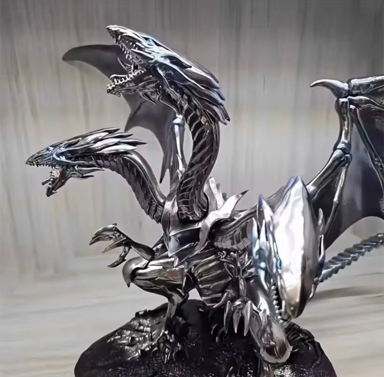 遊戯王 ブルーアイズアルティメットドラゴン フィギュア