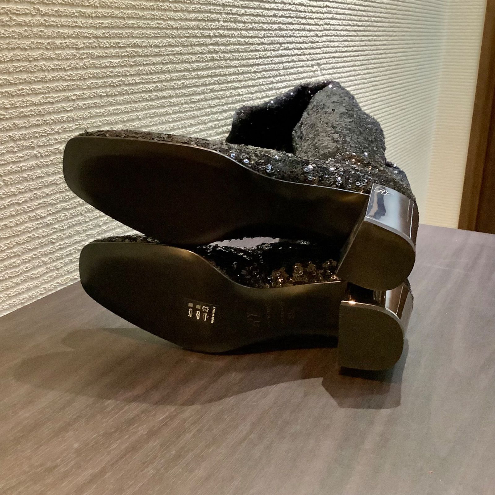未使用 ロジェヴィヴィエ Roger Vivier スパンコール ニーハイ