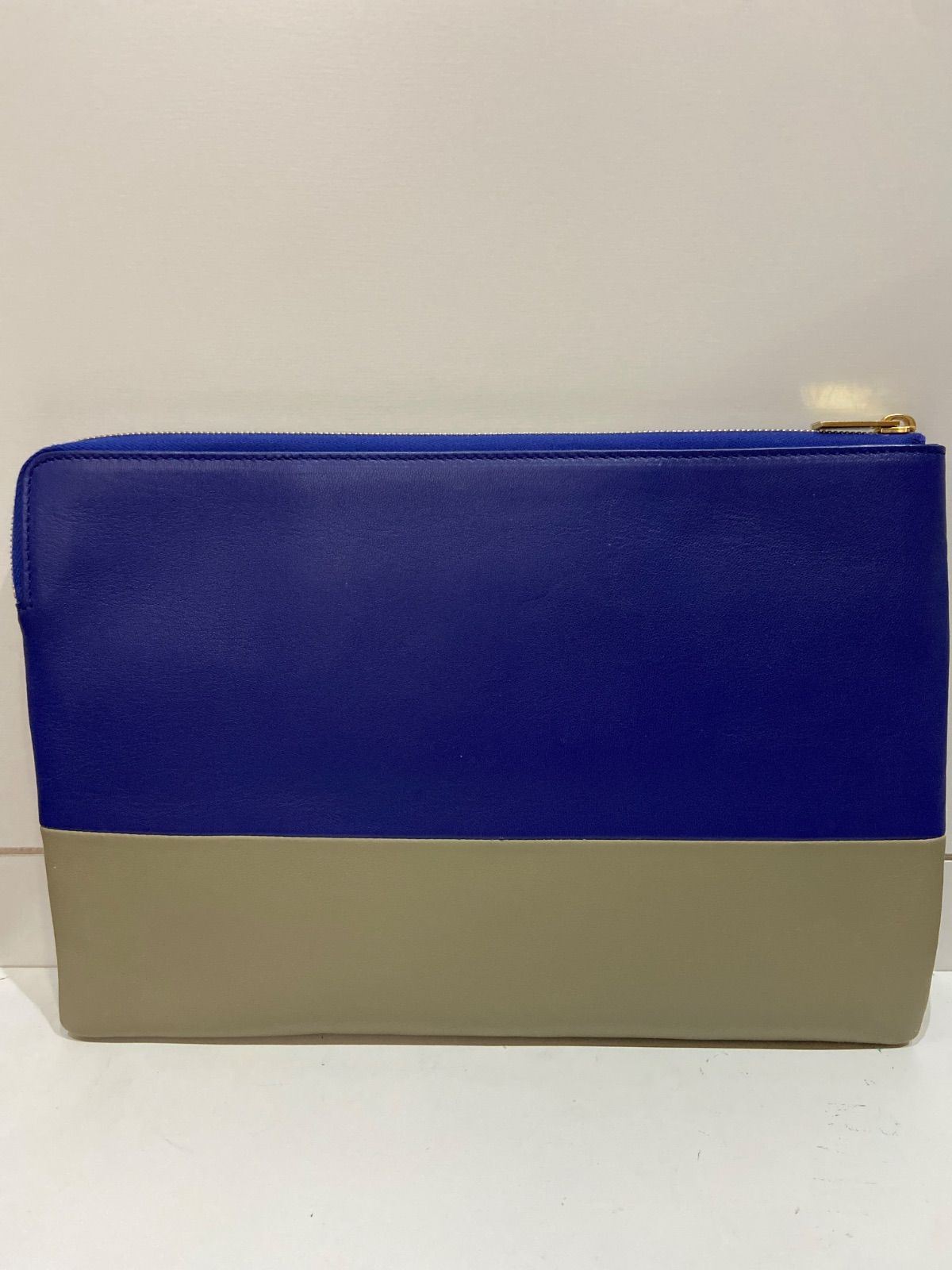 セリーヌ☆クラッチバッグ　セカンドバッグ　革　アクセサリーポーチ　バイカラー セリーヌ☆クラッチバッグ セカンドバッグ 革 アクセサリーポーチ バイ