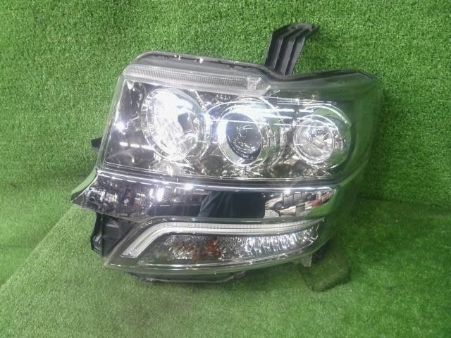 Ｎ－ＢＯＸ エヌボックス DBA-JF1 JF2 左 ヘッドランプ ヘッドライト ASSY カスタムG ターボ S07AT NH624P 33151-TY0-J61