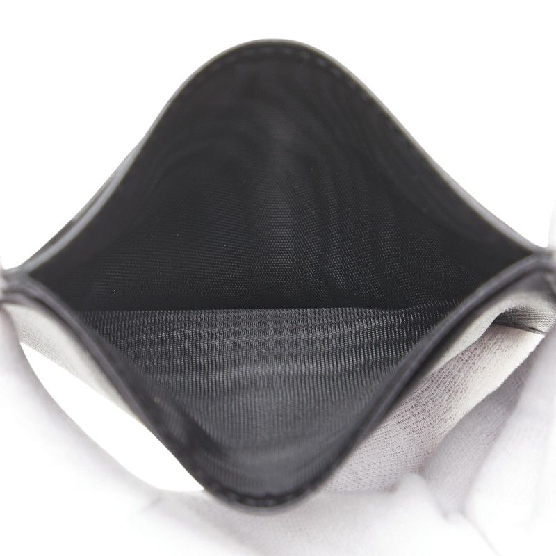 サフィアーノレザー