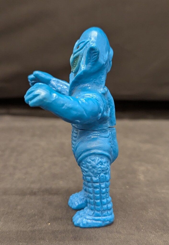 【当時もの】ブルマァク　ミドルソフビ　メフィラス星人　初代ウルトラマン 当時もの】ブルマァク ミドルソフビ メフィラス星人 初代ウルトラマン