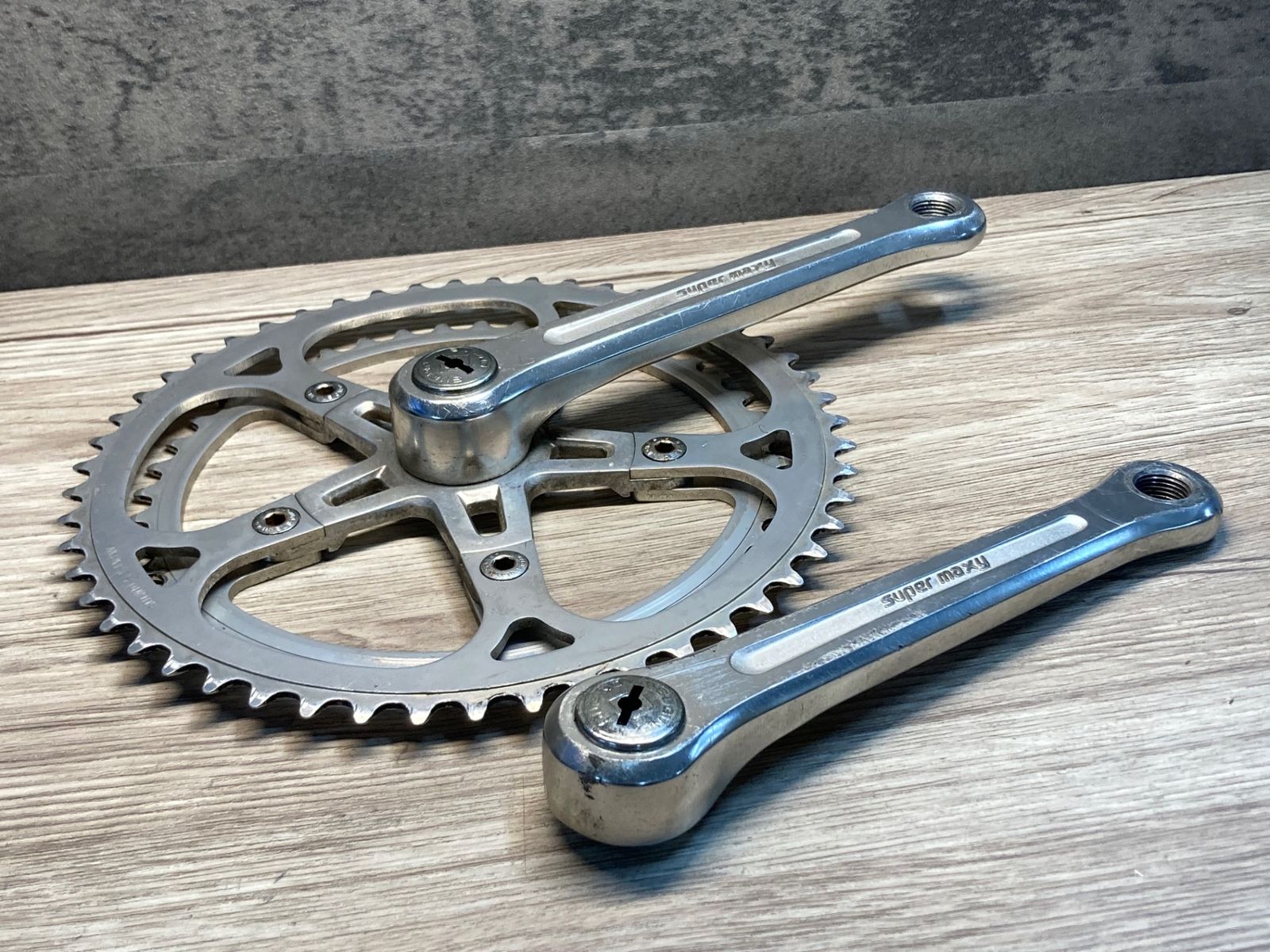IX658 スギノ SUGINO SUPER MAXY クランクセット 52|44T 165mm スクエアテーパー