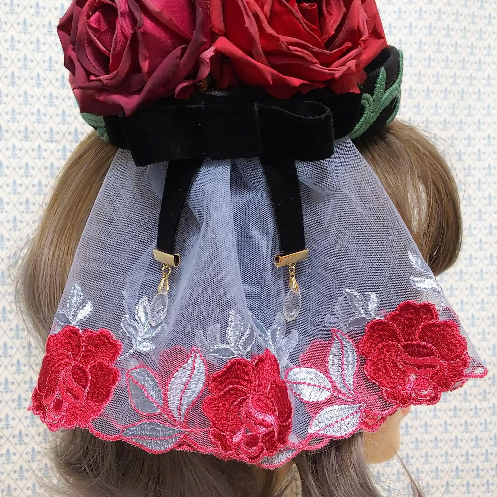 Fairy Mead◇ローズ＆キャンドルレースミニハット◇黒 赤 シルバー