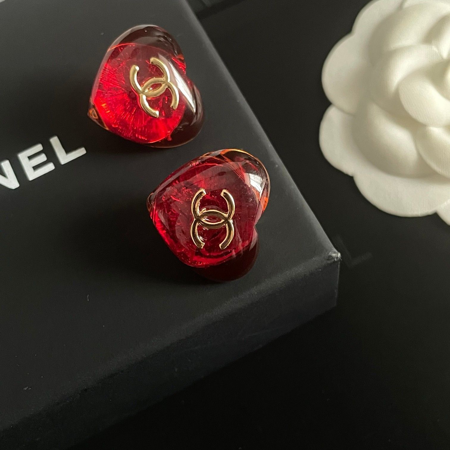 今日特価】Chanel 小香風 ピアスレス ピアス 送料無料！在庫限定