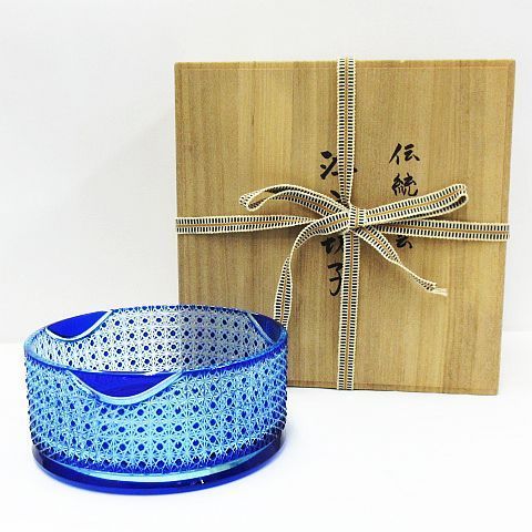 江戸切子 中鉢 江戸切子 門脇硝子加工所 中鉢 ブルー 青 直径約16cm 共箱付き Z005