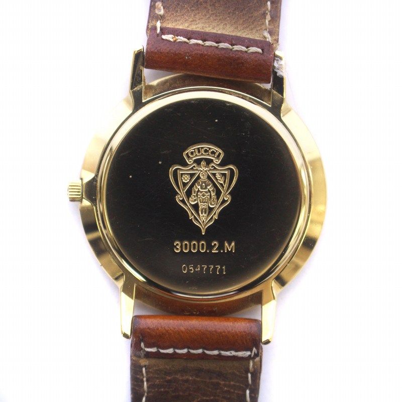 グッチ GUCCI 腕時計 スモールセコンド クォーツ ラウンド