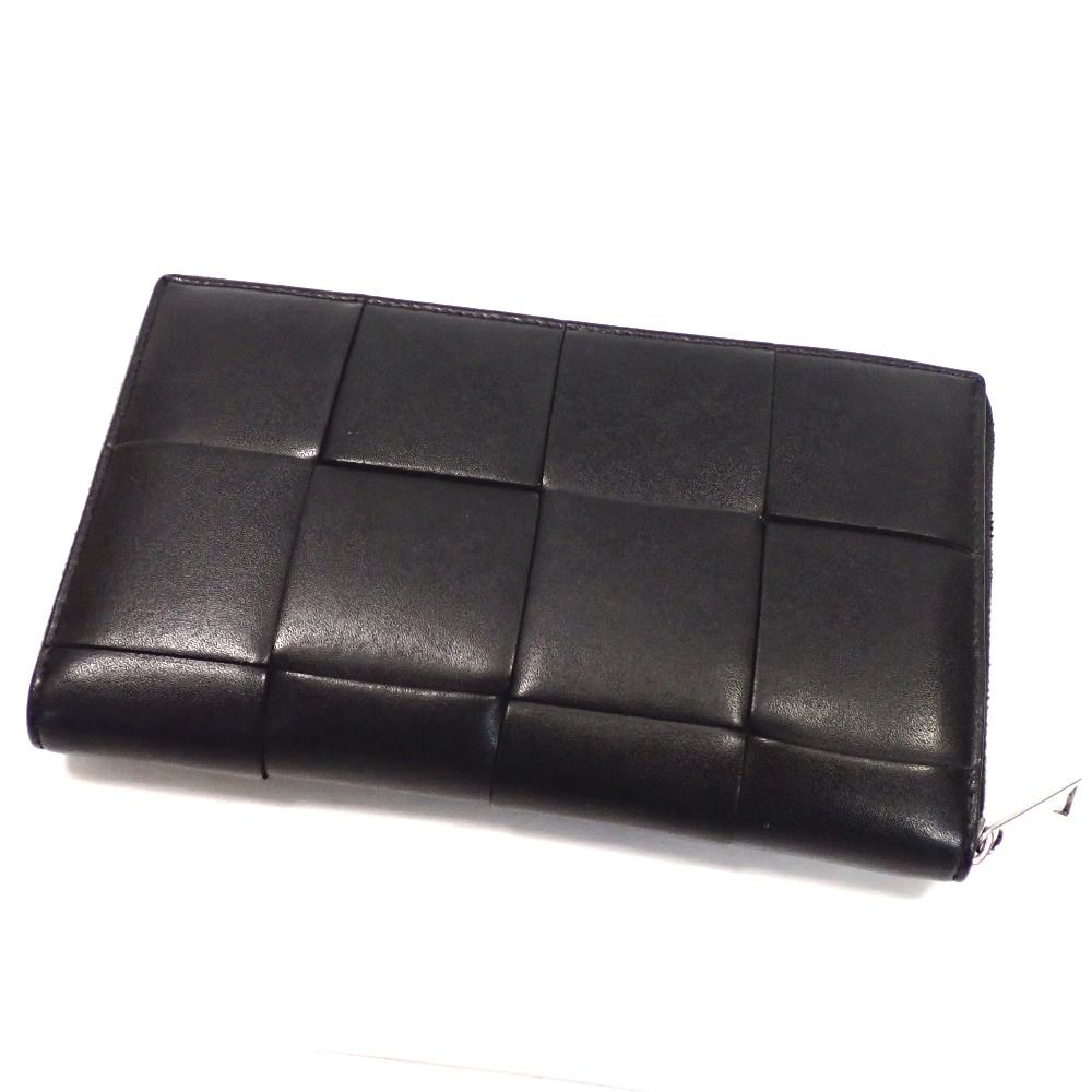 Th979901 ボッテガヴェネタ ラウンドファスナー長財布 イントレチャート カセット ジップアラウンドウォレット 本革 ブラック系 BOTTEGAVENETA 中古