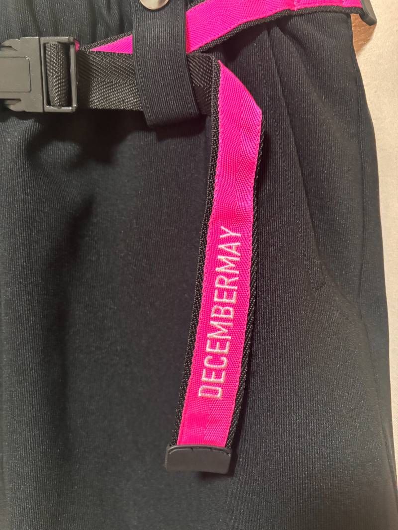 スカート目立った傷汚れなし