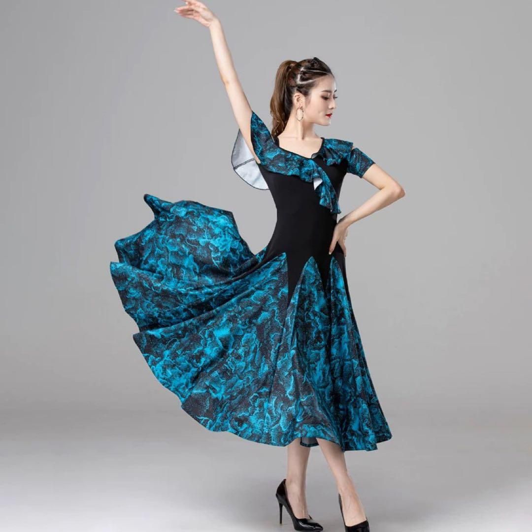 スタンダード練習着！花柄ワンピース✨二の腕が目立ちにくいデザイン❤️ 新品未使用 スタンダード練習着！花柄ワンピース 二の腕が目立ちにくい