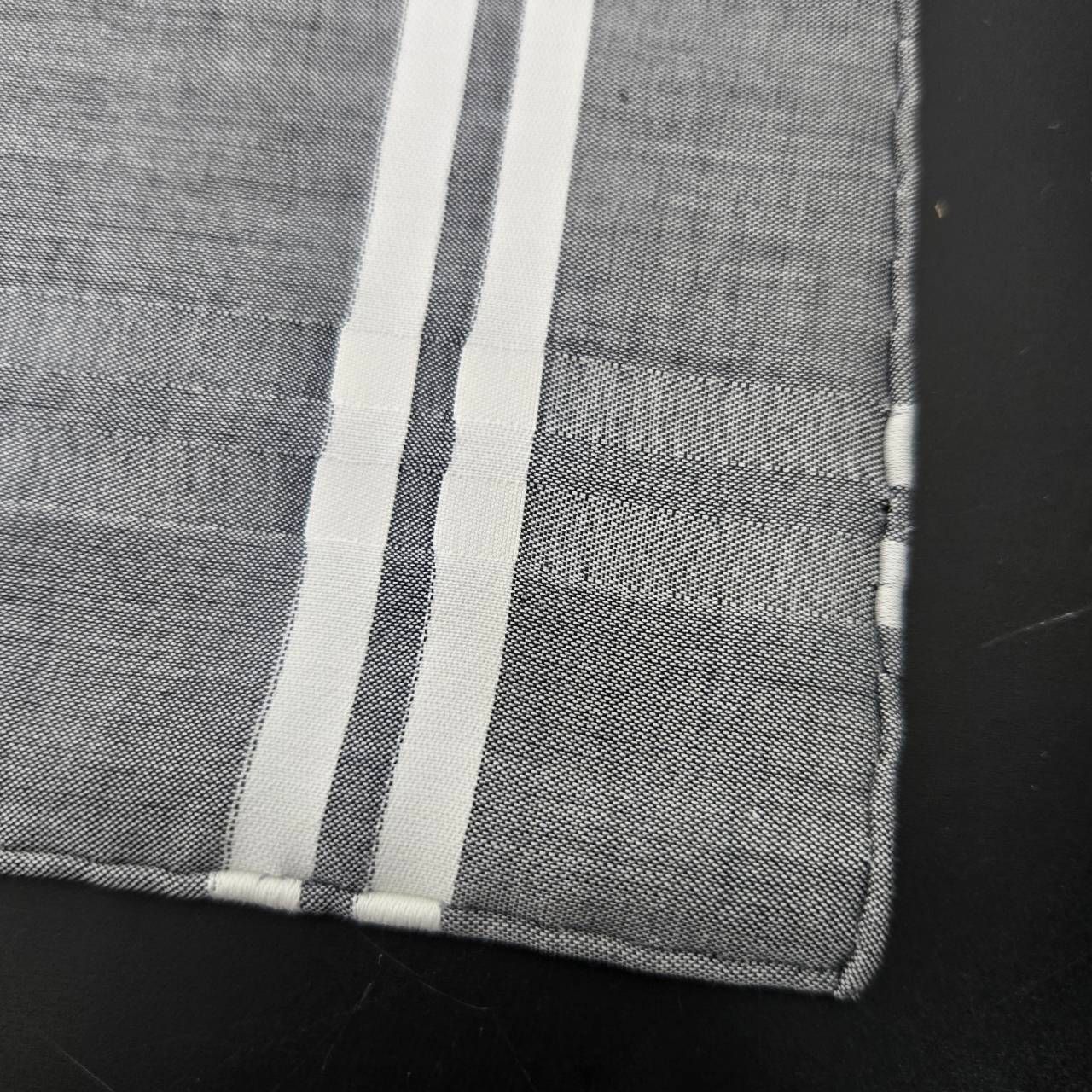未使用 HERMES エルメス ハンカチ グレー系 コットン100％ 箱