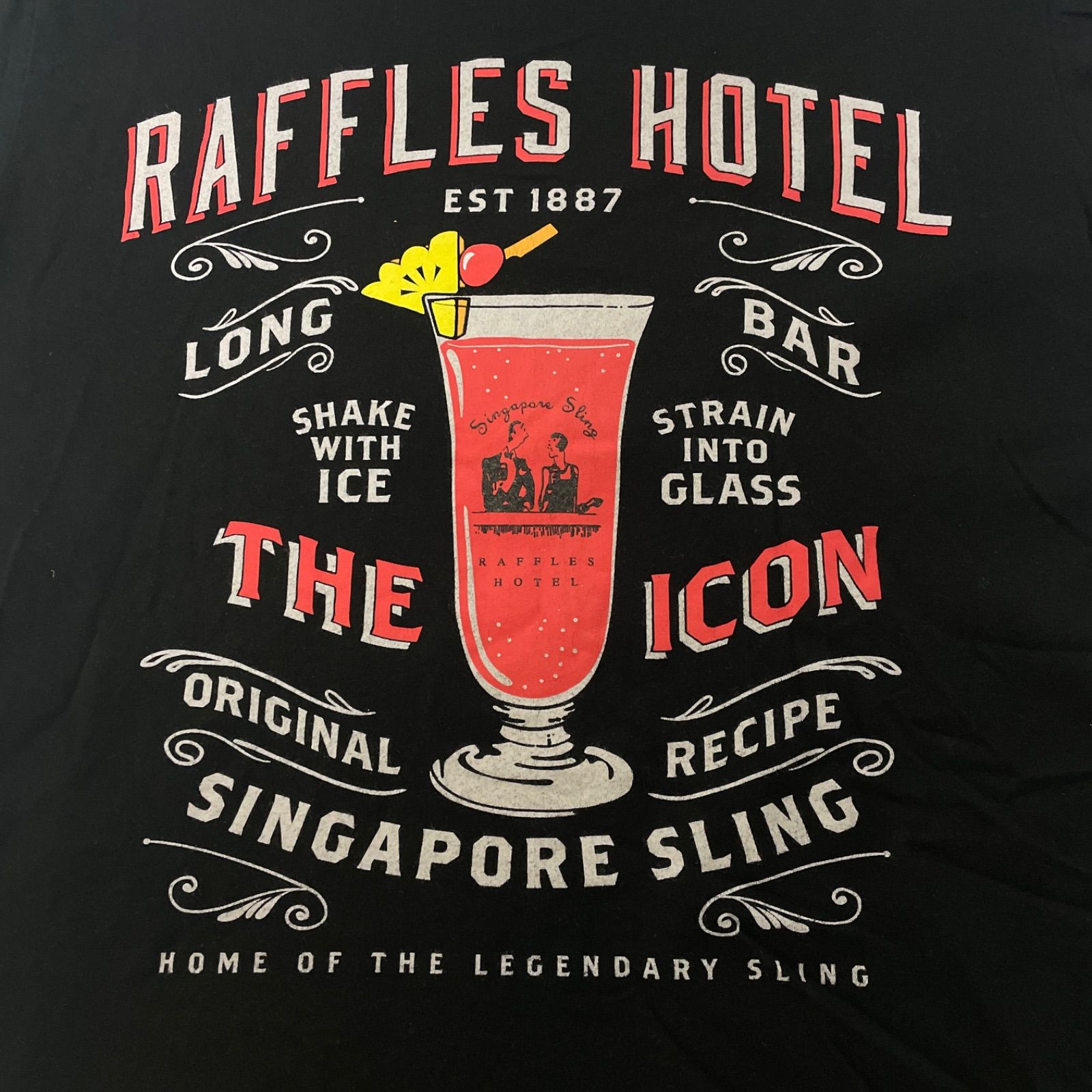 ラッフルズホテル シンガポールスリングTシャツ - メルカリ ラッフルズホテル シンガポールスリングTシャツ - メルカリ