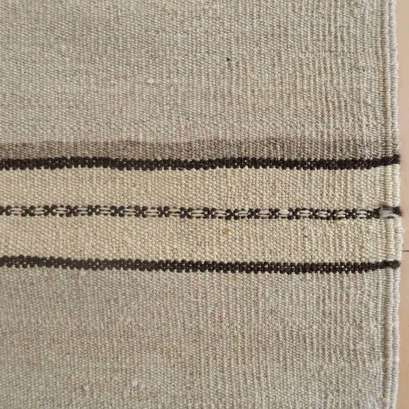 &frasl; 144ｘ - 103イラン直輸入☆シーラーズ産キリム・KILIM□2945-24-H ガラタバザール カシュカイキリム 明るいいろ使いの幾何学モチーフ 200x85cm シラーズキリム・カシュカイ族の手織りキリム – ランナー オリエンタルアート(キリム)の商品一覧｜卸・仕入れサイトスーパー > 細長キリムラグ通販｜廊下・キッチンランナー｜ 手織り 地色